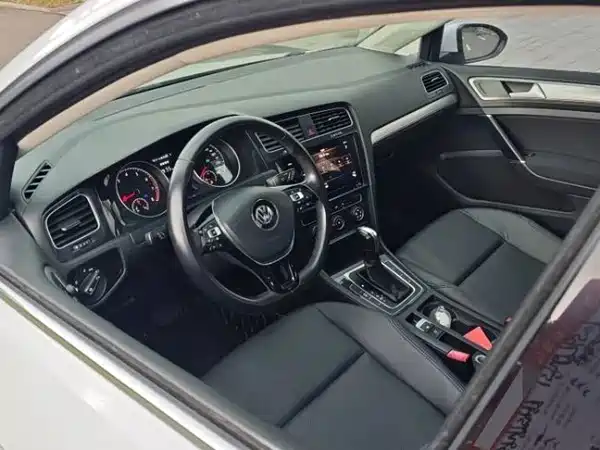 Volkswagen Golf 2019