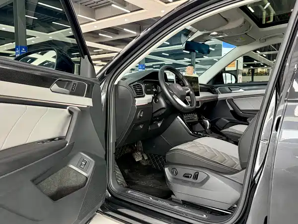 Volkswagen Tayron 2023
