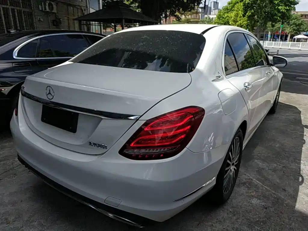 Mercedes-Benz C-Class 2017