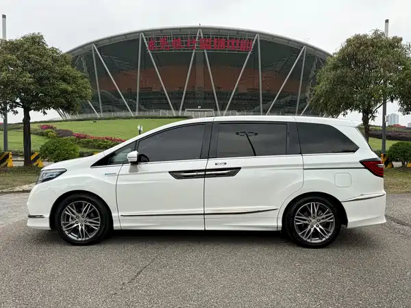Honda Elysion 2019