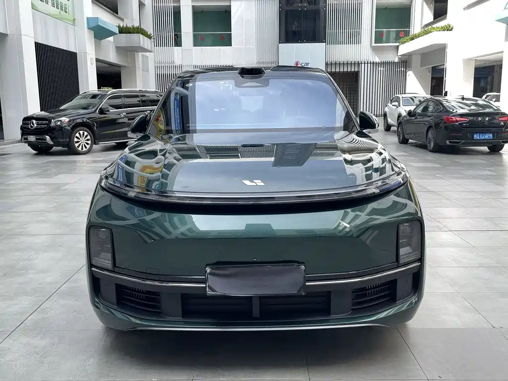 Li Auto Li L8 2024