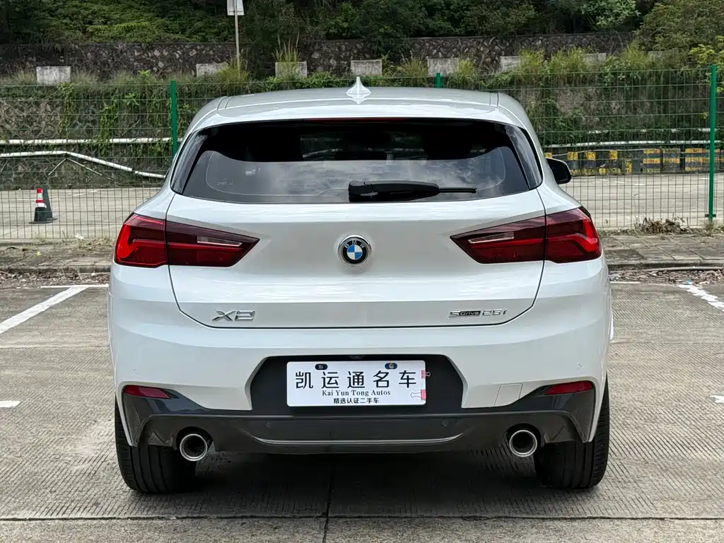 BMW X2 2021 — фото 11