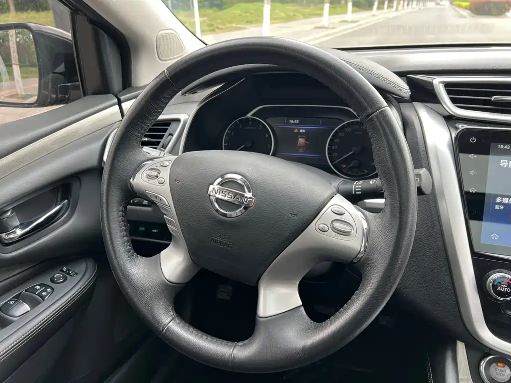 Nissan Murano 2020 — фото 14
