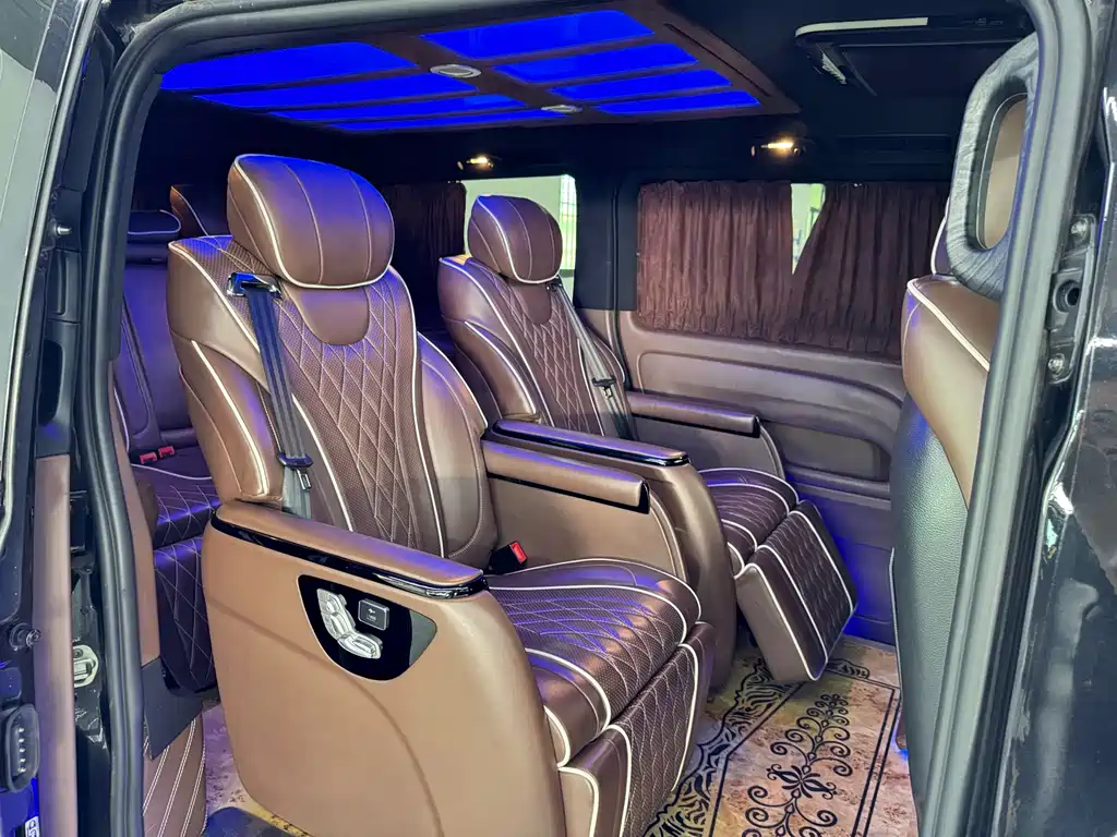 Mercedes-Benz Vito 2020 — фото 18