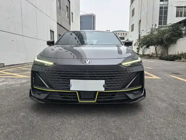 Changan UNI-V 2022