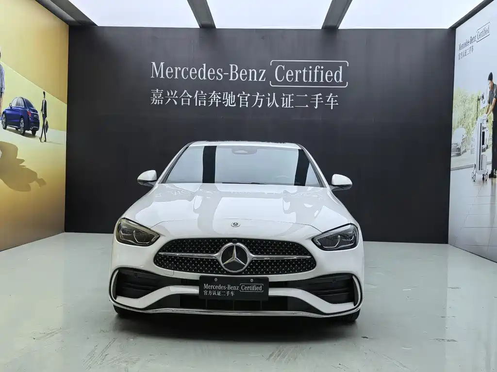 Mercedes-Benz C-Class 2024