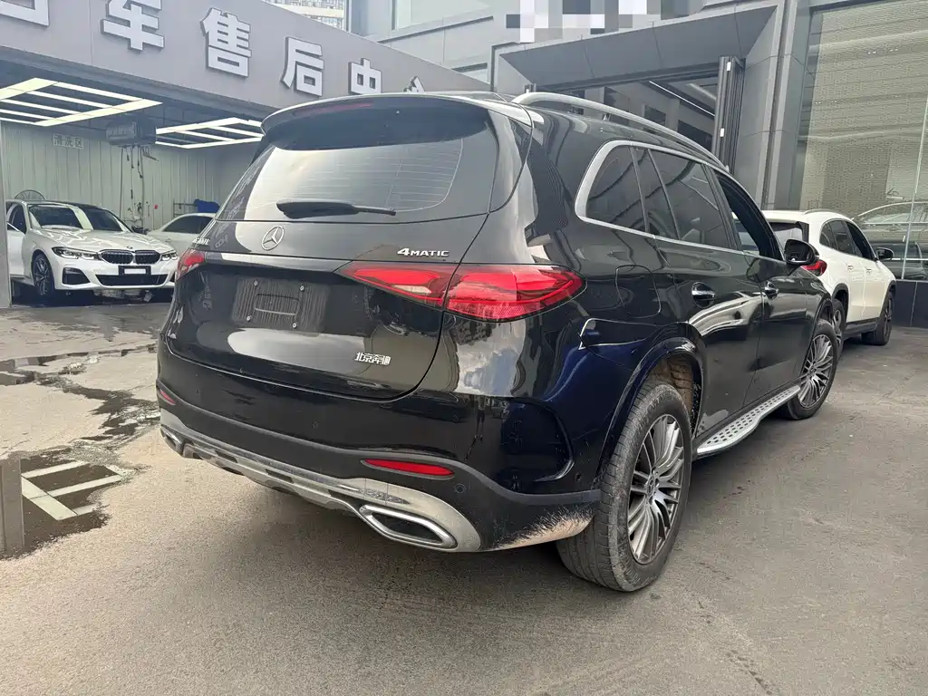 Mercedes-Benz GLC 2023
