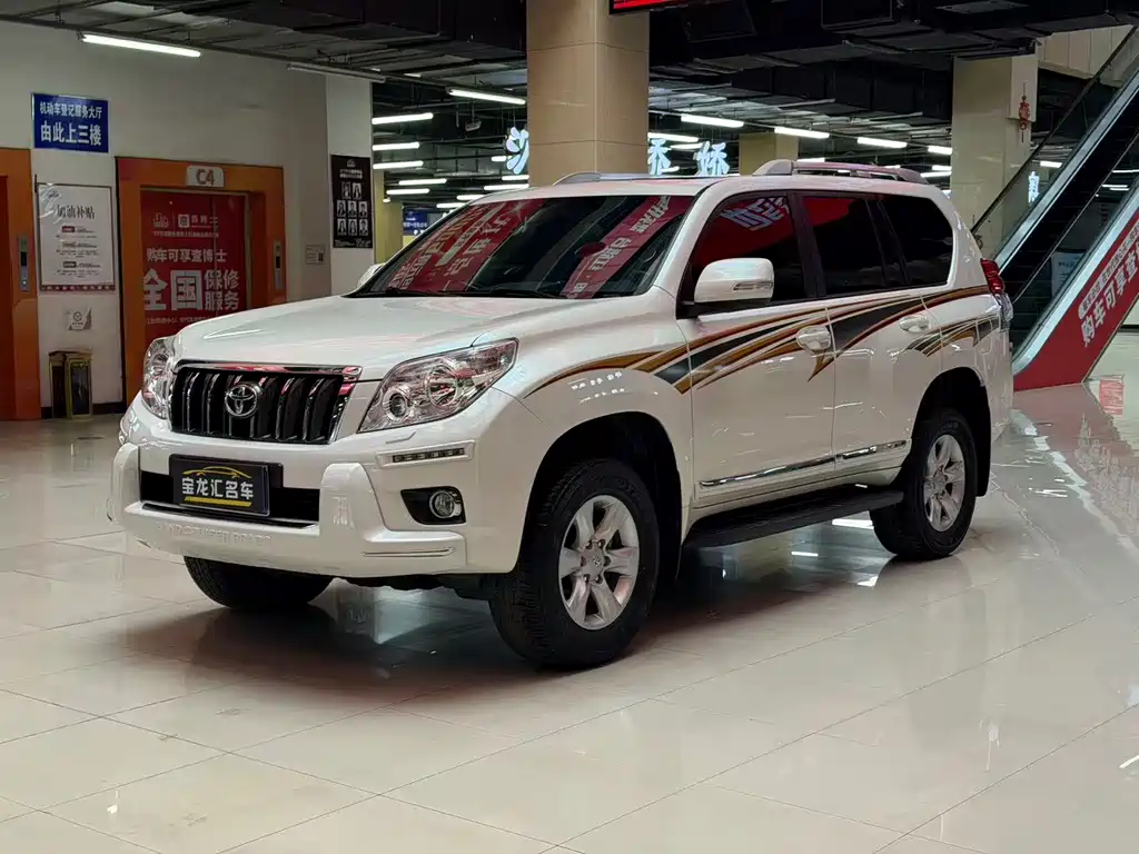 Toyota Prado 2014 — фото 1
