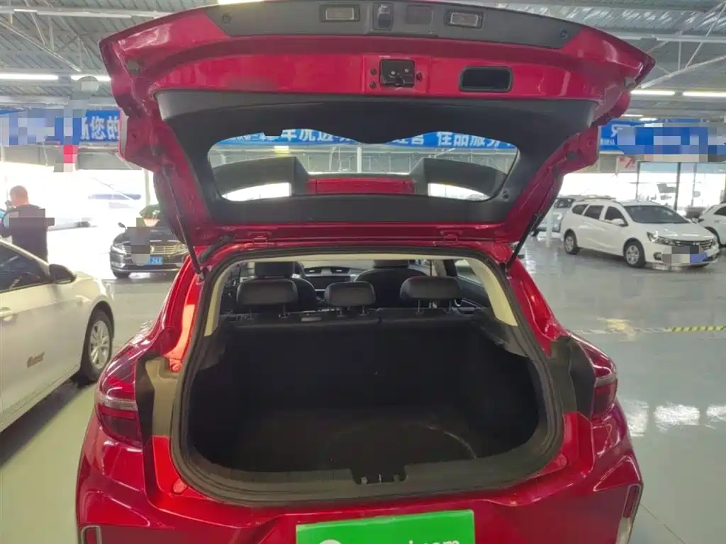 Geely Emgrand GS 2020 — фото 19