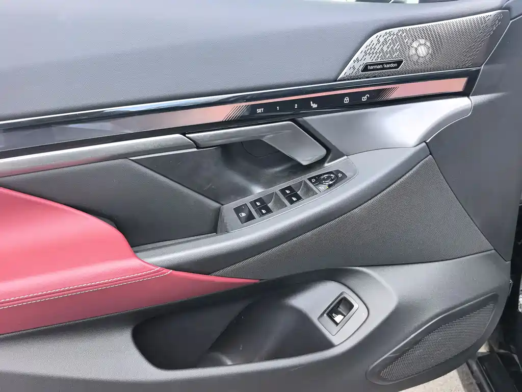 BMW i5 2025 — фото 15