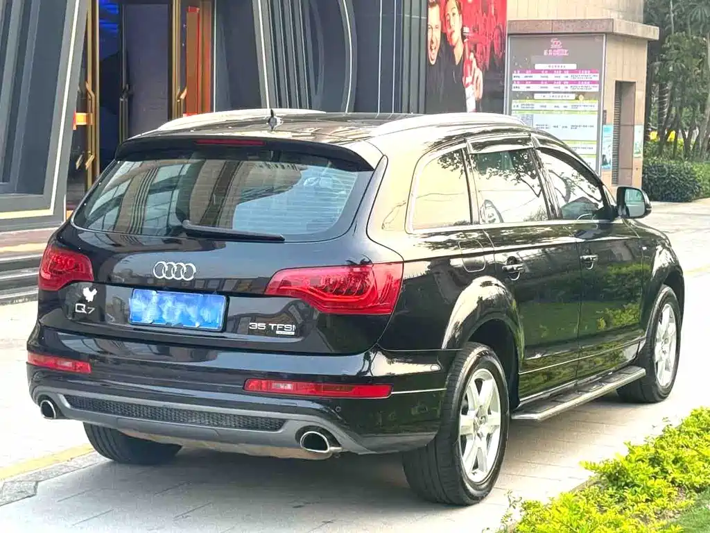 Audi Q7 2015 — фото 4