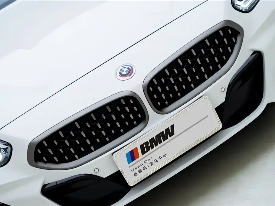 BMW Z4 2022 — фото 5
