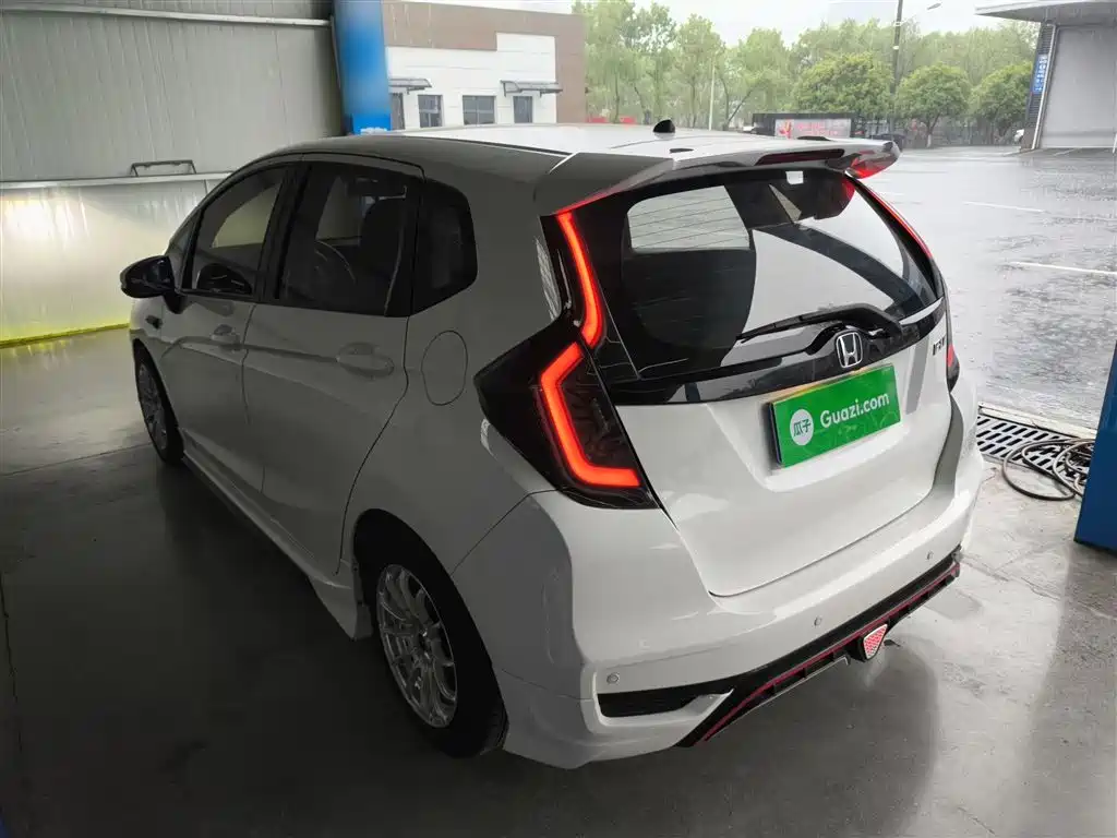 Honda Fit 2019 — фото 5