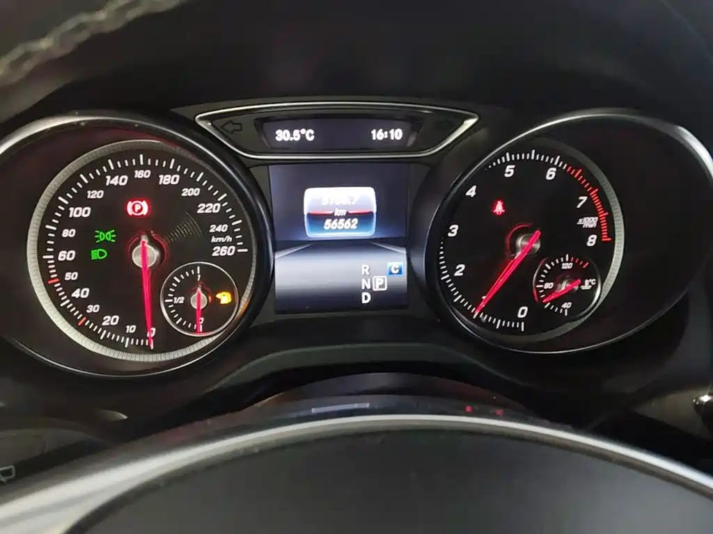 Mercedes-Benz GLA 2019 — фото 8