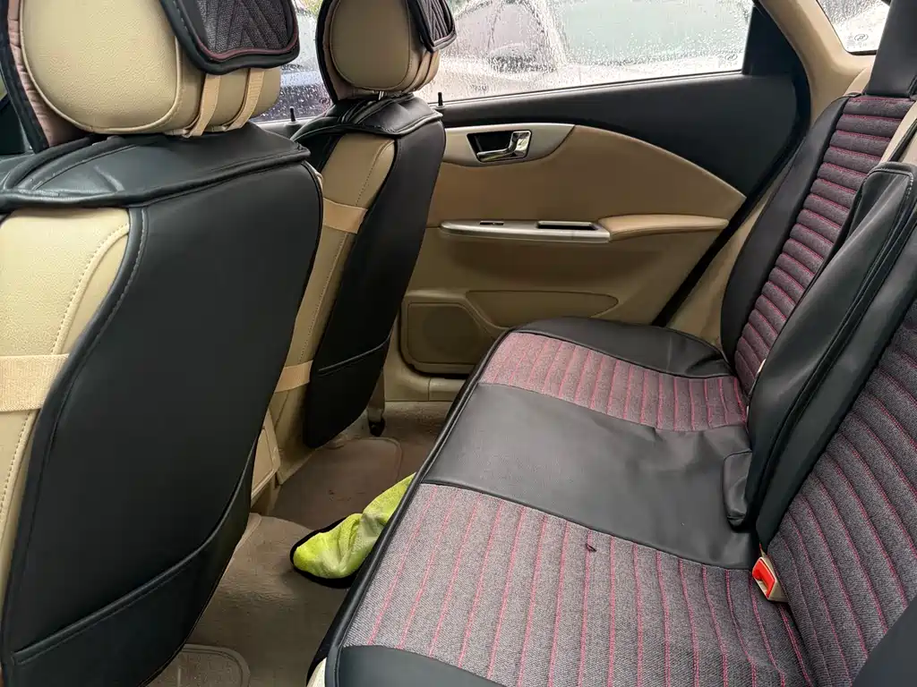 Buick Excelle 2013