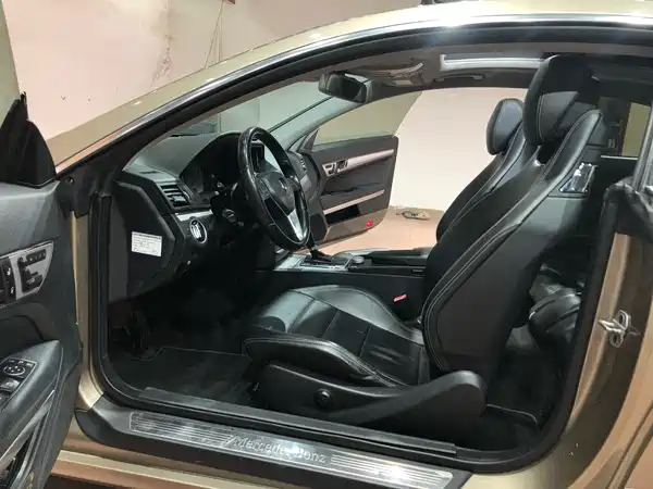 Mercedes-Benz E-Class 2012