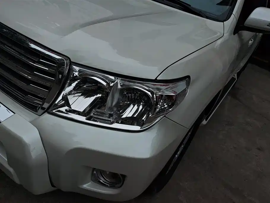 Toyota Land Cruiser 2015