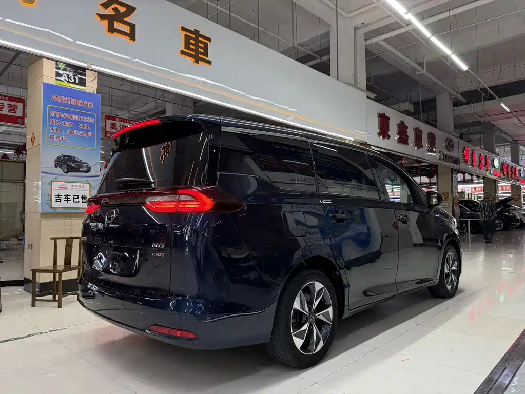 GAC Trumpchi M6 2022 — фото 6