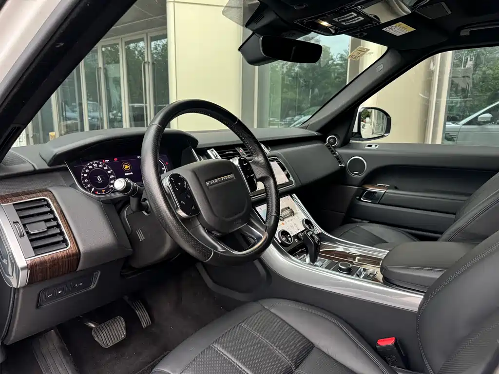Land Rover Sport PHEV 2019 — фото 12