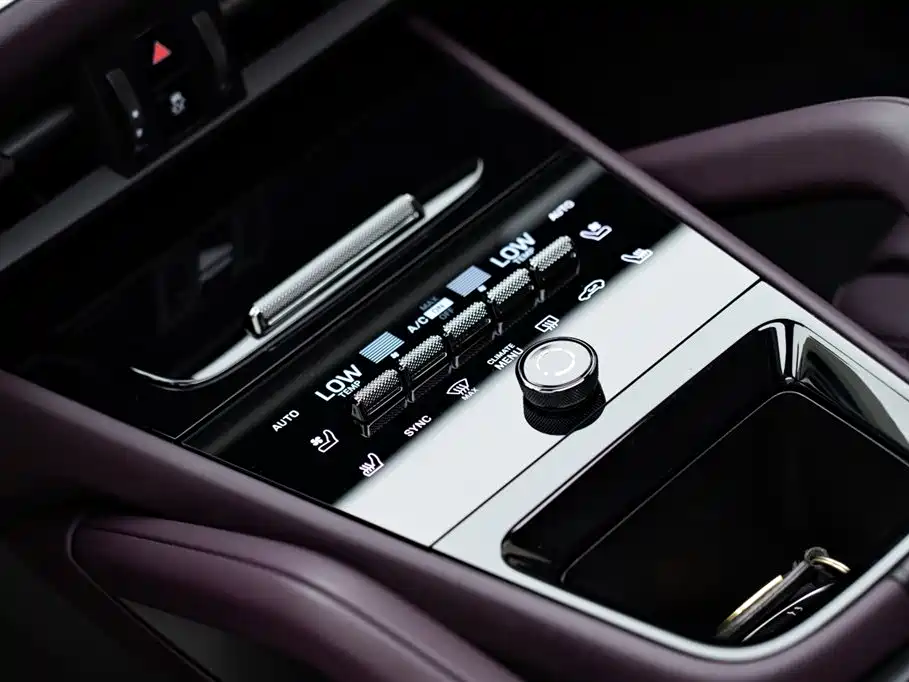 Porsche Cayenne 2024 — фото 15