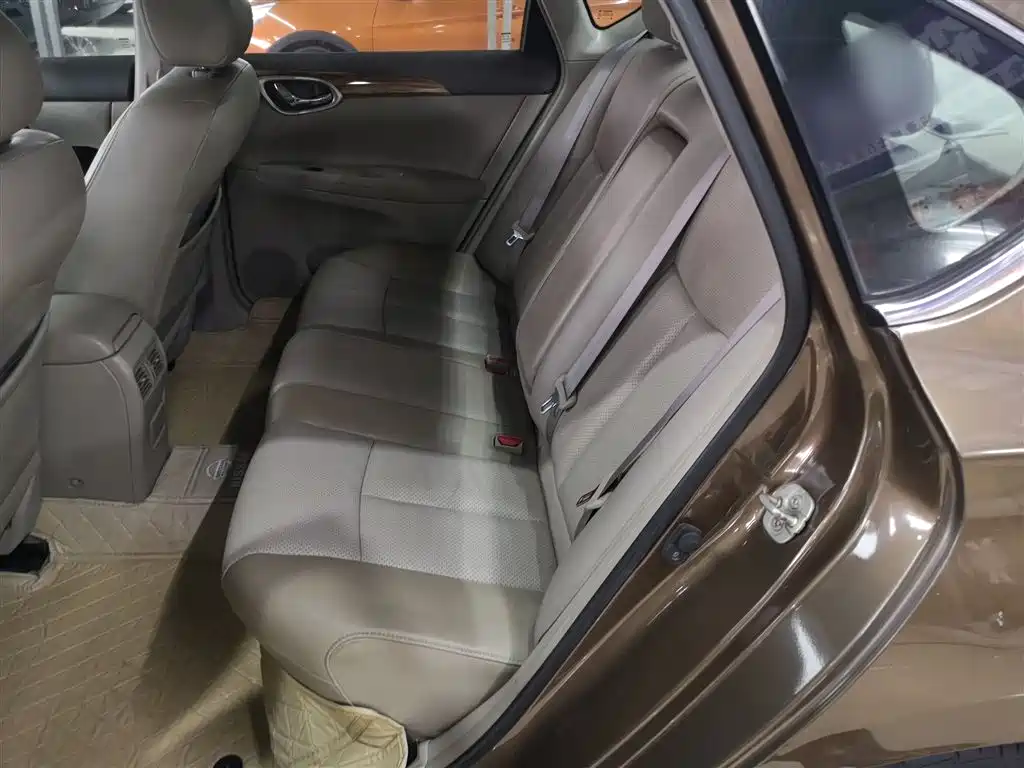 Nissan Sylphy 2015 — фото 17