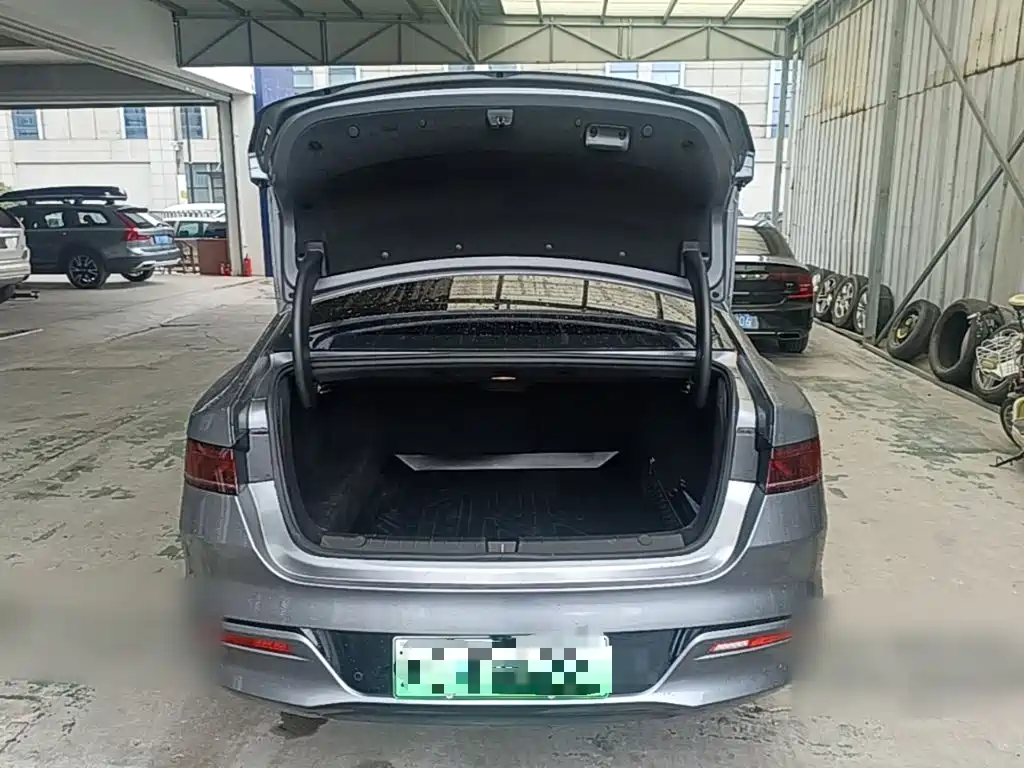 BYD Qin PLUS 2022 — фото 19