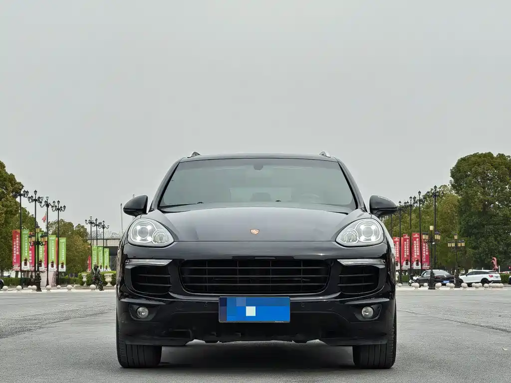 Porsche Cayenne 2018 — фото 2
