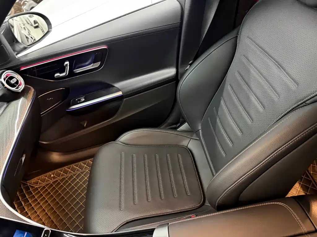 Mercedes-Benz C-Class 2022 — фото 8