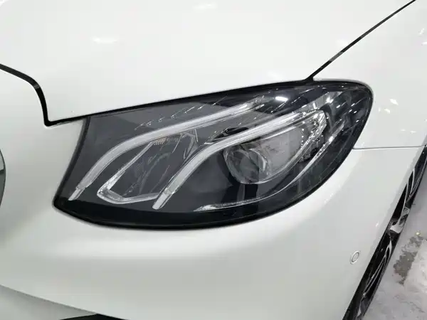 Mercedes-Benz E-Class 2018