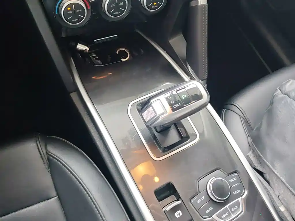 Haval H6 2018 — фото 14