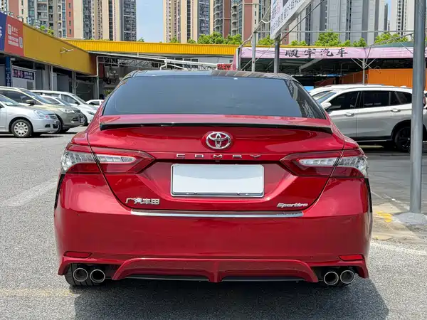 Toyota Camry 2019