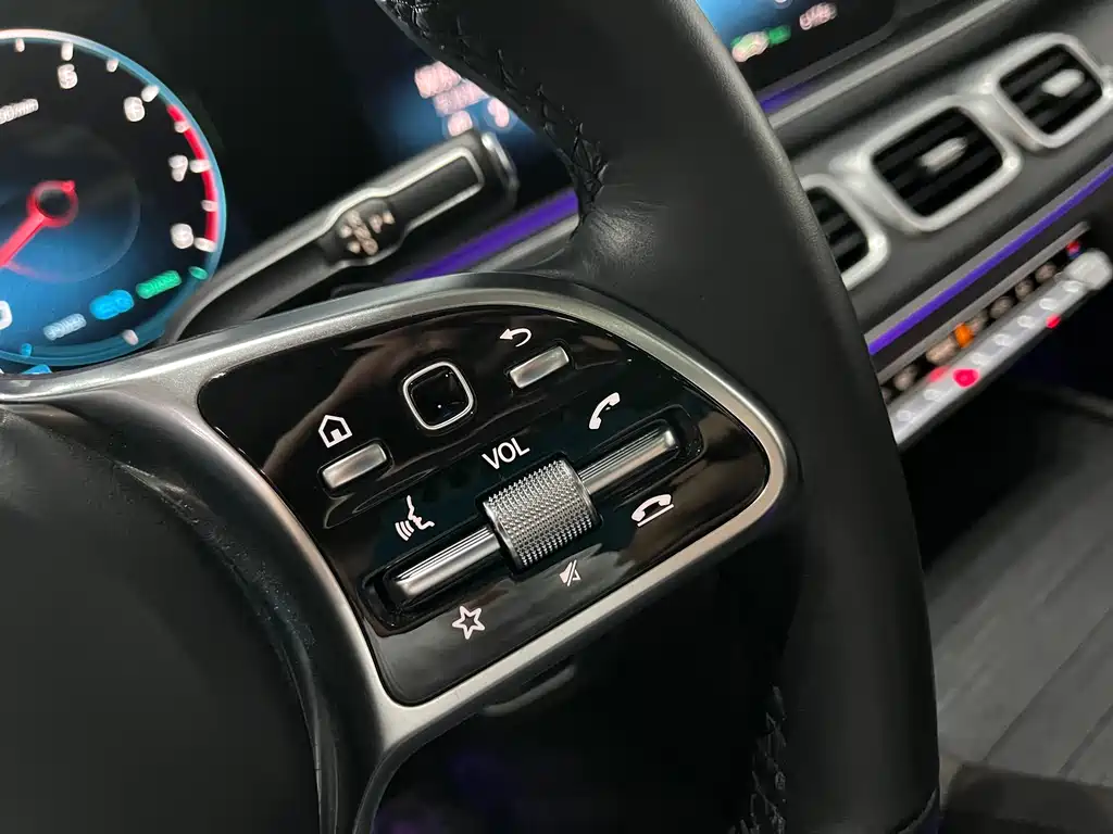 Mercedes-Benz GLE 2023 — фото 19