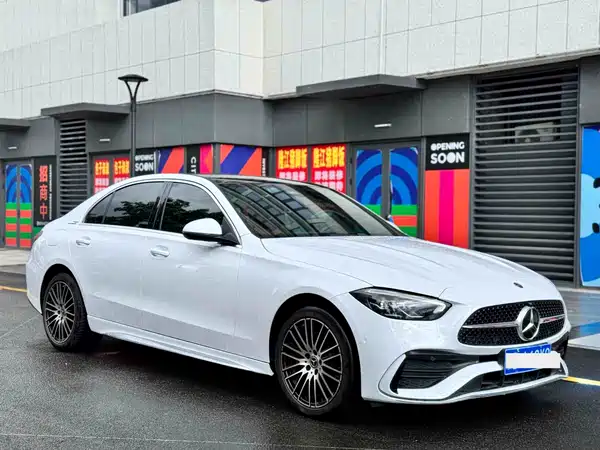 Mercedes-Benz C-Class 2022