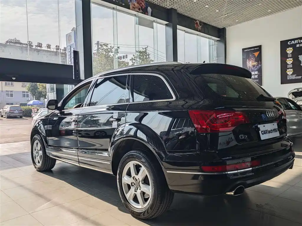 Audi Q7 2015 — фото 6