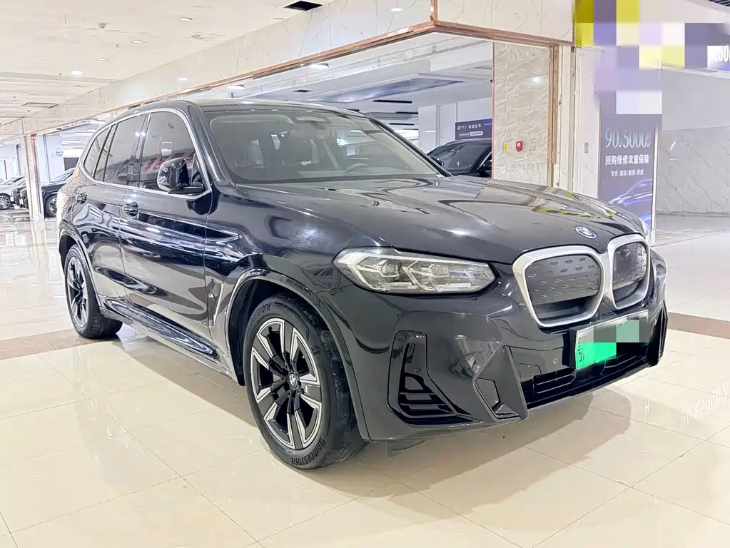 BMW iX3 2023 — фото 12