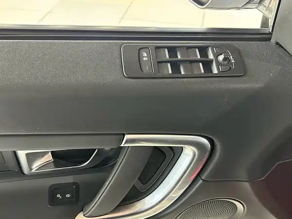 Land Rover Discovery Sport 2020