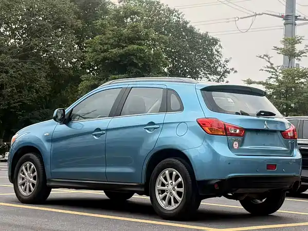 Mitsubishi Jinxuan ASX 2013