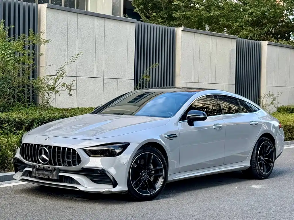 Mercedes-Benz AMG GT 2019 — фото 1