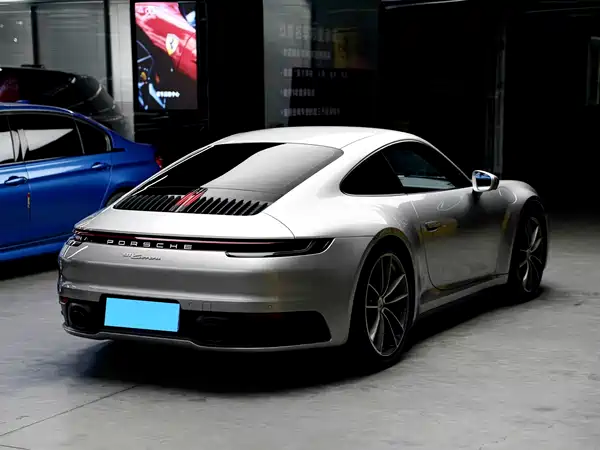Porsche 911 2024