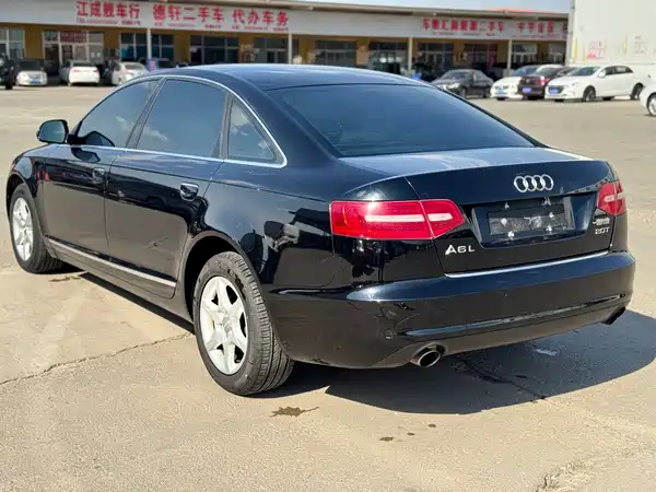 Audi A6L 2011