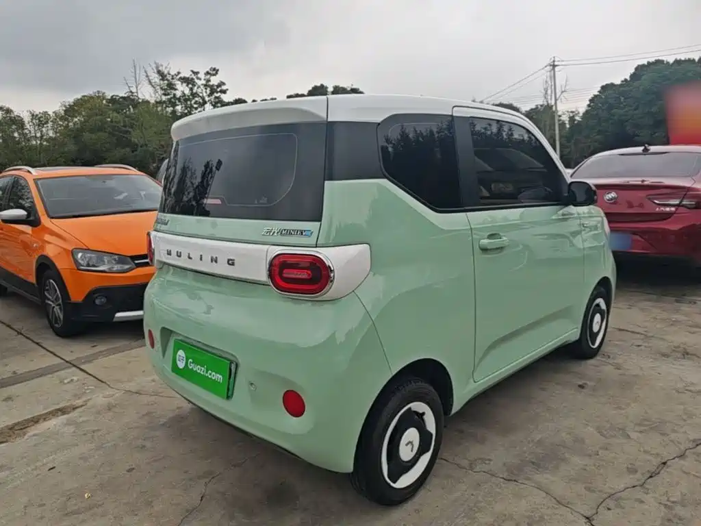 Wuling MINIEV 2024