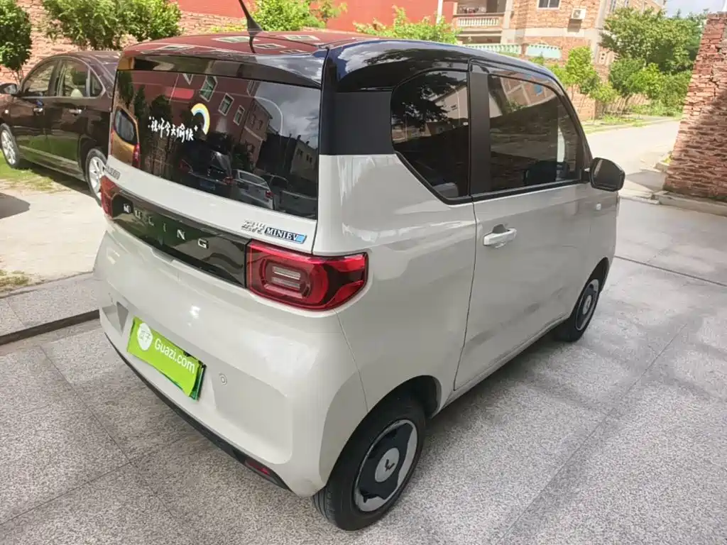 Wuling MINIEV 2022