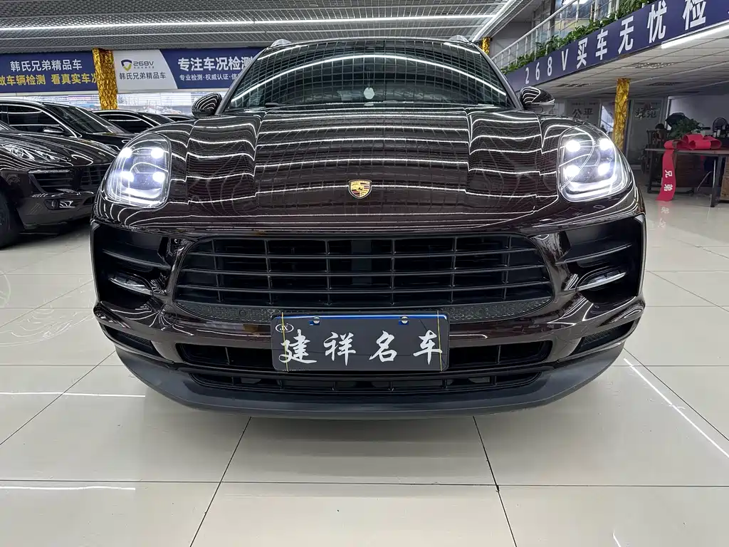 Porsche Macan 2020 — фото 9