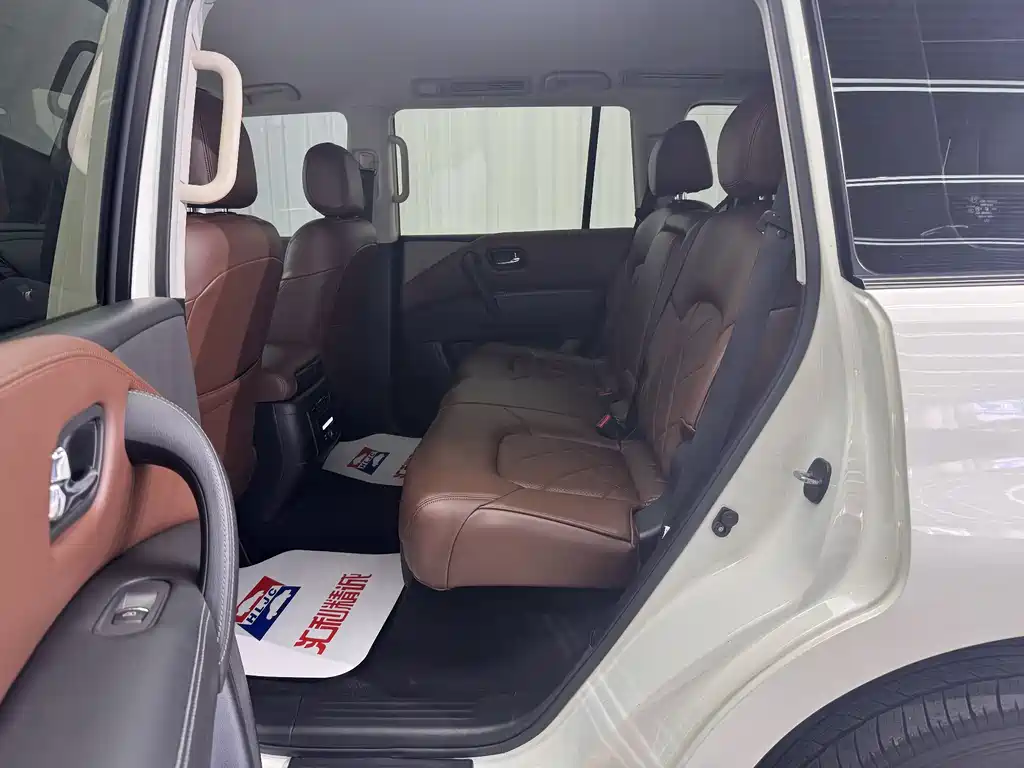 Nissan Patrol 2019 — фото 10