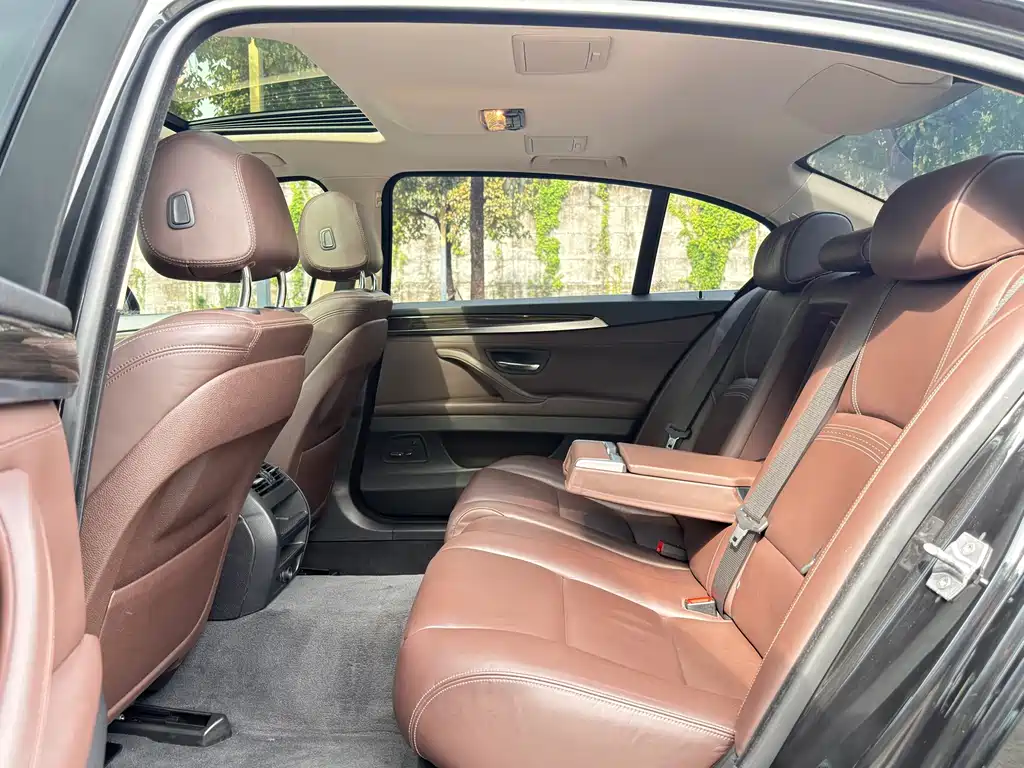 BMW 5 Series 2016
