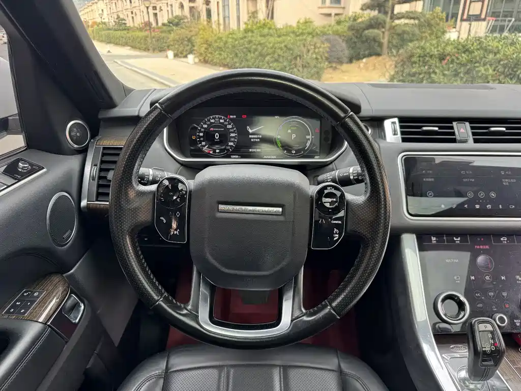 Land Rover Sport PHEV 2018 — фото 9