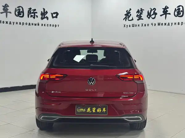 Volkswagen Golf 2021