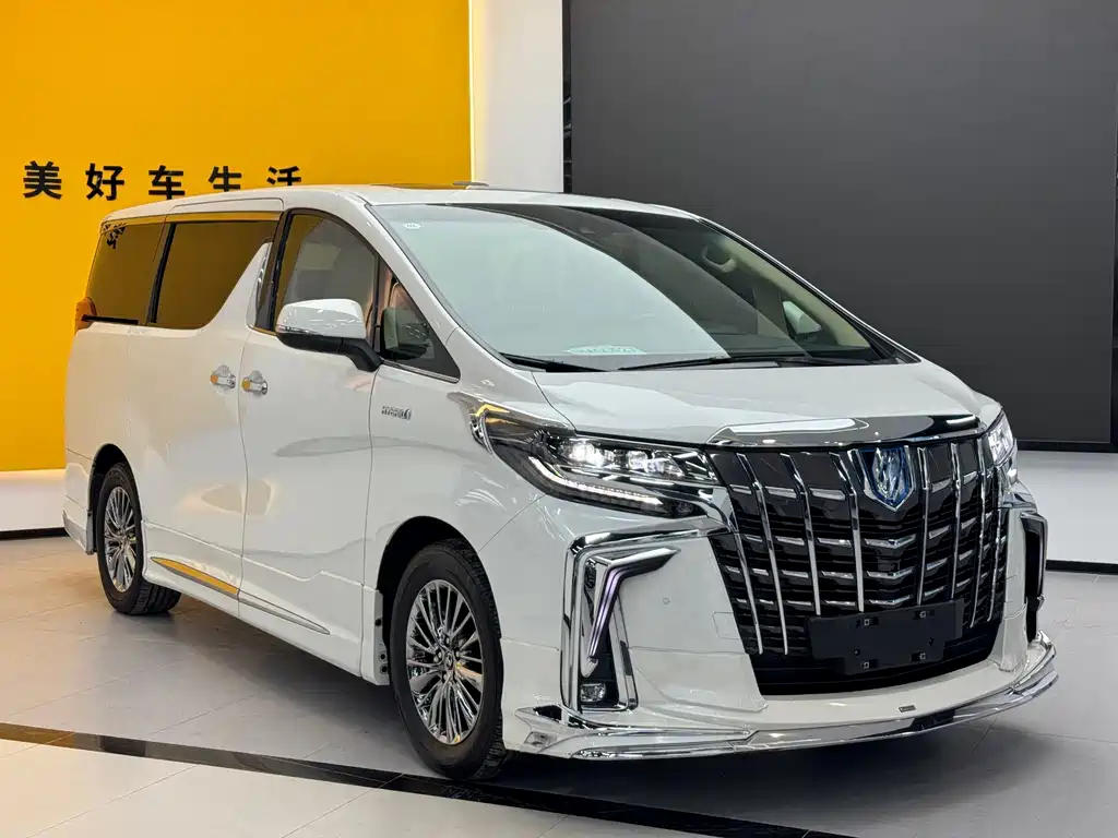 Toyota Alphard 2021 — фото 8