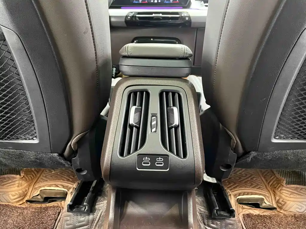 BMW X1 2024 — фото 13