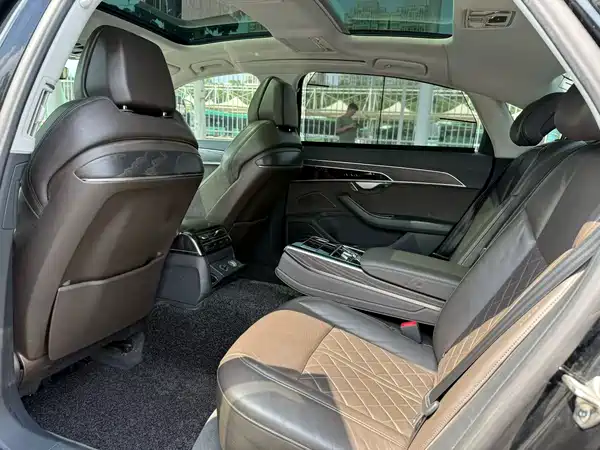 Audi A8 2021